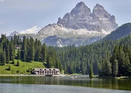 Tre Cime Di Lavaredo In The ميسورينا